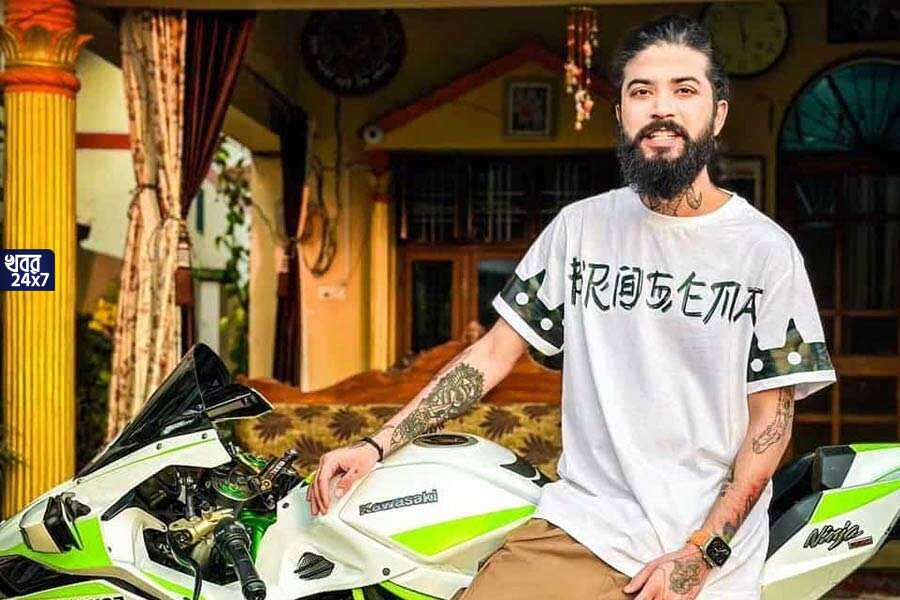 ইউটিউবে ভিডিও করে কোটি টাকার সম্পত্তি, ভারতের ধনীতম ইউটিউবারদের চিনে নিন ইউটিউবে ভিডিও করে কোটি টাকার সম্পত্তি, ভারতের ধনীতম ইউটিউবারদের চিনে নিন