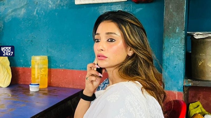 লোকসভা নির্বাচনে প্রার্থীপদ না পাওয়ার জের! হঠাৎই তৃণমূল থেকে ইস্তফা দিলেন সায়ন্তিকা বন্দ্যোপাধ্যায় লোকসভা নির্বাচনে প্রার্থীপদ না পাওয়ার জের! হঠাৎই তৃণমূল থেকে ইস্তফা দিলেন সায়ন্তিকা বন্দ্যোপাধ্যায়