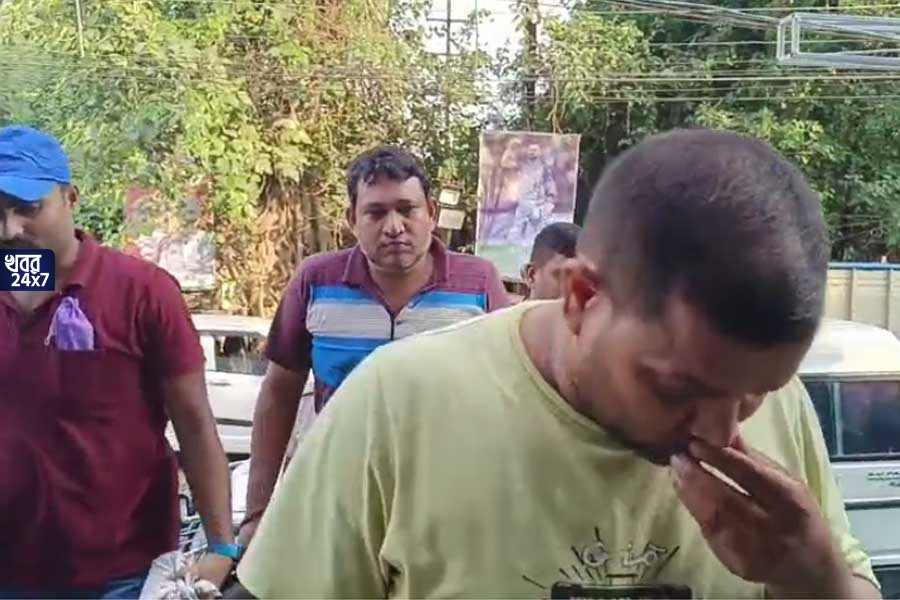 Fraud Arrested, money, jobs, food department, promise, fraud, arrest,