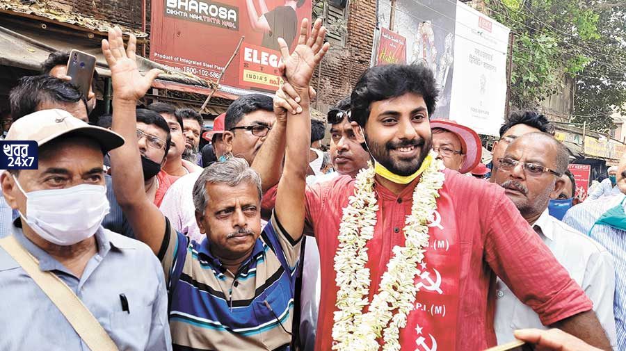 Srijan Bhattacharya about Lakshmir Bhandar, Srijan Bhattacharya, CPM candidate, vote campaign, Lakshmir Bhandar, double money, power, ‬ ‪‎West Bengal, 2024 Lok Sabha Election,