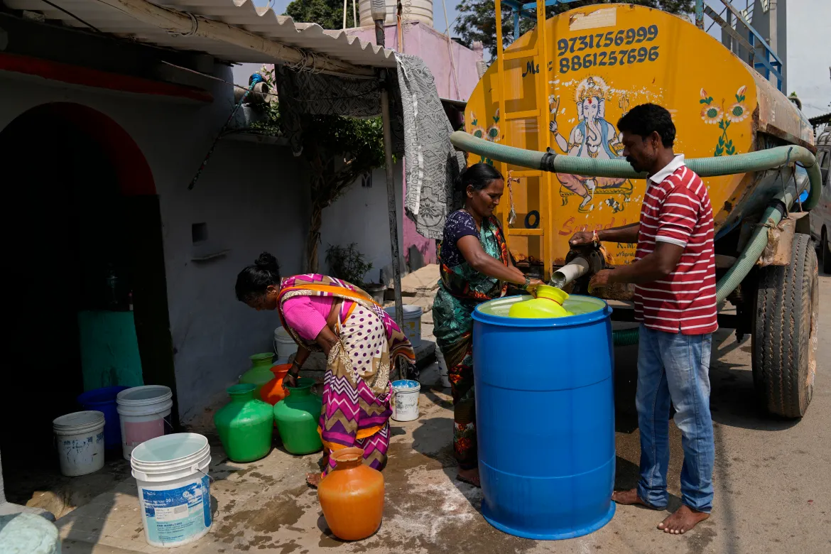 Water crisis, Kolkata, Bengaluru, heat wave, জলস্তর, কলকাতা,‌ জল সঙ্কট