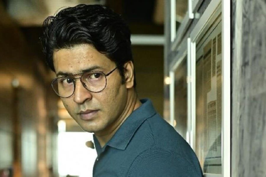 Anirban Bhattacharya talks about social media trolling, Anirban Bhattacharya, Interview, troll, love, অনির্বাণ ভট্টাচার্য , ট্রোলিং, সোশ্যাল মিডিয়া