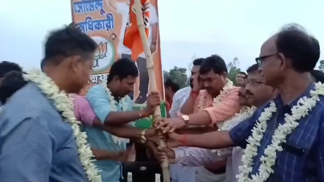 Hundreds of TMC workers joined BJP, TMC workers, BJP, joined, Khejuri, 2024 Lok Sabha Election,