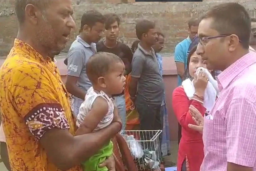 Villagers fell sick after eating Prasad's khichuri, Poison, khichuri, bhog, poisoning, পুজোর ভোগ, বিষক্রিয়া, অসুস্থ
