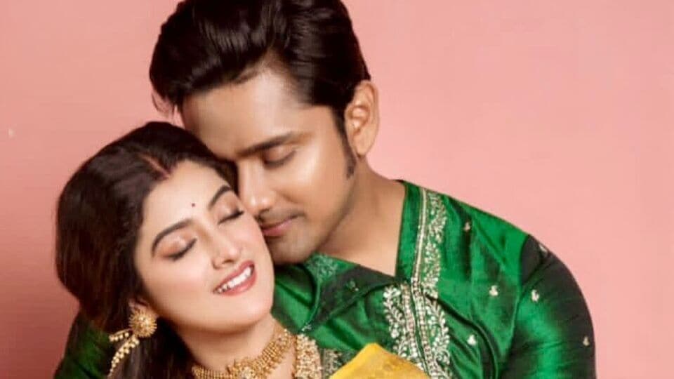 Rubel Das, Sweta Bhattacharya, relationship, photo, social media, শ্বেতা-রুবেল, সোশ্যাল মিডিয়া, নেটিজেন