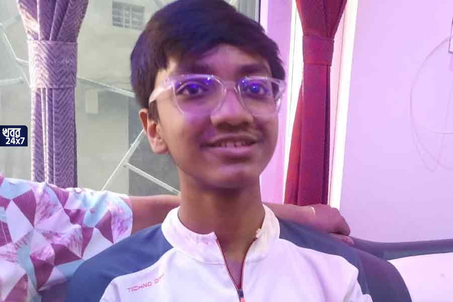 ৮০ দিনের মাথায় প্রকাশিত হল মাধ্যমিকের ফলাফল, বাড়ল পাশের হার, প্রথম স্থানে কোচবিহারের চন্দ্রচূড় সেন, কলকাতার রেজাল্ট কেমন? Result of Madhyamik