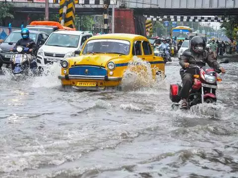 Kolkata: কালীঘাটে প্লাবনের অবসান!পুরসভা তৈরি করছে আধুনিক ব্যারাজ ও পাম্পিং স্টেশন! ইস্ট ইন্ডিয়া কোম্পানি, East India Company, সঞ্জীব মেহতা, Sanjiv Mehta, india, ভারত