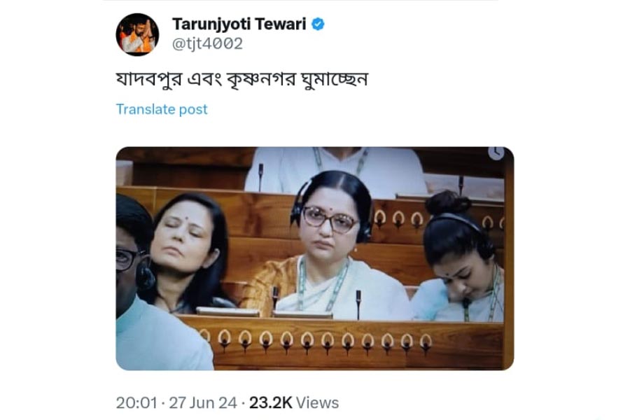 ঘুমন্ত সাংসদ! সংসদে বসে ঘুমোচ্ছেন নতুন সাংসদ মহুয়া ও সায়নী, ছবি দেখিয়ে কটাক্ষ বিজেপির, ‘বিকৃত রাজনীতি’, পাল্টা তোপ তৃণমূলের Mahua Moitra and Saayoni Ghosh sleeping in Parliament, Mahua Moitra, Saayoni Ghosh, TMC MP, parliament, sleeping, photo viral, TMC vs BJP, social media