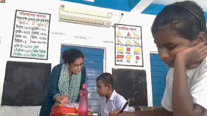 Primary school, Student, ac, teacher, classroom, স্কুল, পড়ুয়া, এসি, ক্লাসরুম