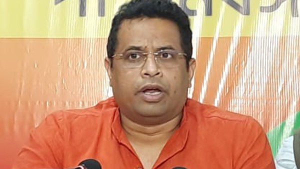 Arrest Warrant issued against Saumitra Khan