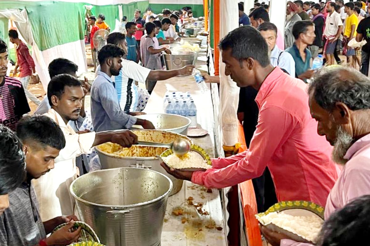 TMC Workers-Supporters Expressed Anger for Not Getting Dim Bhaat, TMC Workers, TMC Supporters, 21July, Dim Bhaat, anger,