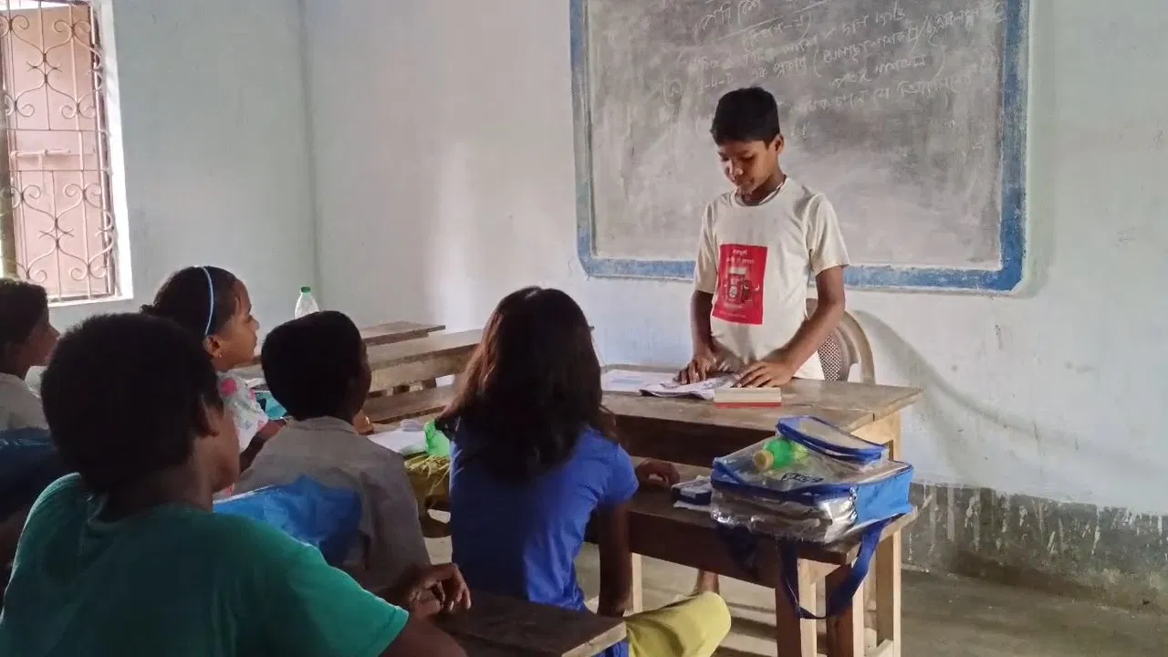 Class Eight Student Taking Junior Class for Lack of Teacher, students, no teachers, senior students, junior class, poor infrastructure, government school
