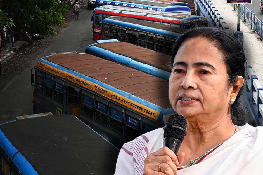 Daily Passengers Worried About Bus Fare Hike, Bus fare, daily passenger, fare hike, ভাড়া বৃদ্ধি, নিত্যযাত্রী, বাস সার্ভিস