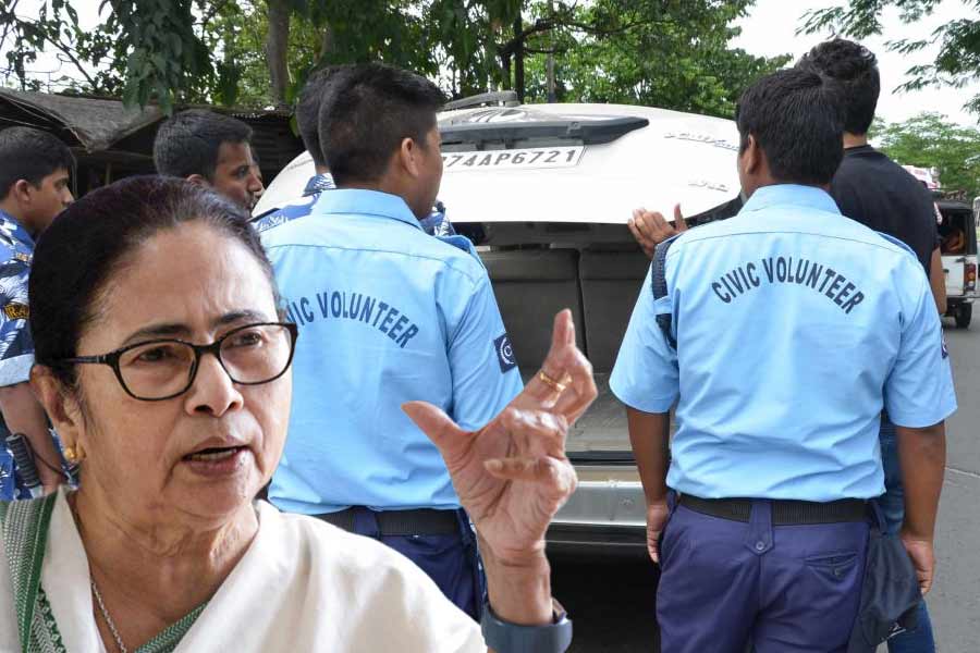 civic volunteer, retirement benefits, increase, mamata banerjee government, puja bonus, 5 lakhs