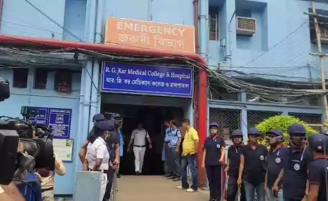 Security Guard is Arrested in Lady Doctor Death Case in R G Kar, Lady Doctor, murder, death, physically abused, unnatural death, security guard, arrest, R G Kar Medical College,