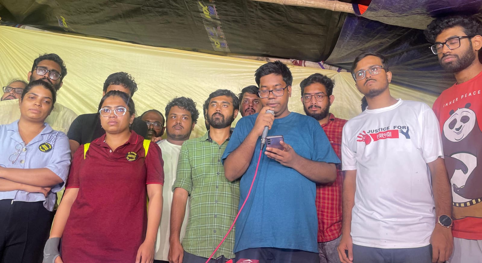 junior doctors, cease work, return to work, continue, demand, fulfil, R G Kar Case,