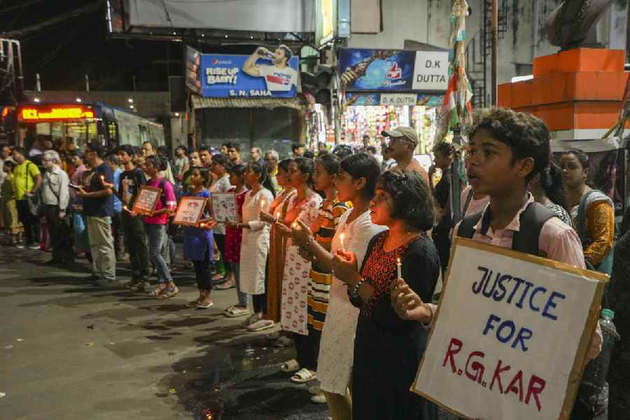 TMC Councilor, attacked, protesters, protest, R G Kar Case,