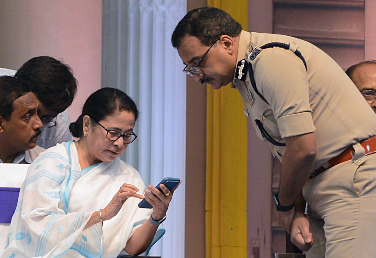 Vineet Goyal, State, Center, take steps, R G Kar Case