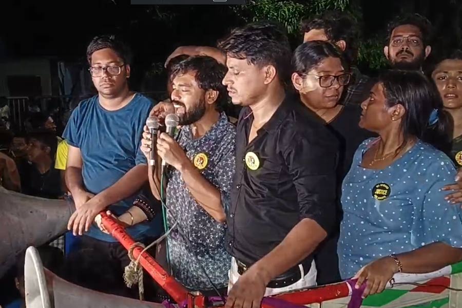 Junior Doctors, Droho Carnival, decision, Puja Carnival, mail, Chief Secretary, R G Kar Protest
