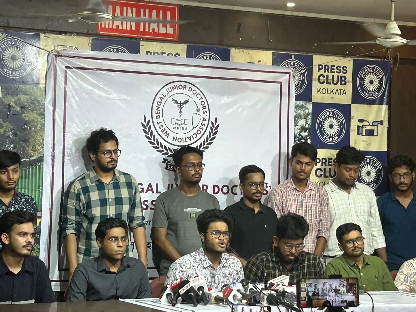 Junior Doctors Association, West Bengal Junior Doctors Front, R G Kar Victim, protest, money, R G Kar Case