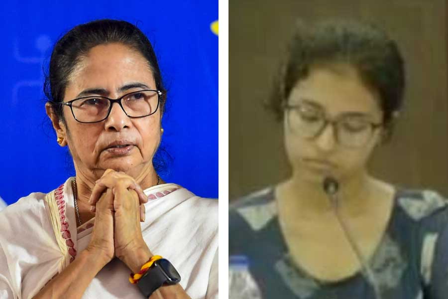 lady junior doctor, Nabanna Meeting, ‬ ‪‎Mamata Banerjee, accused, convicted, R G Kar Case
