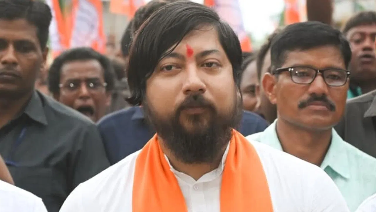 Nisith Pramanik, PA, accusation, financial fraud, BJP Leader, police, investigation