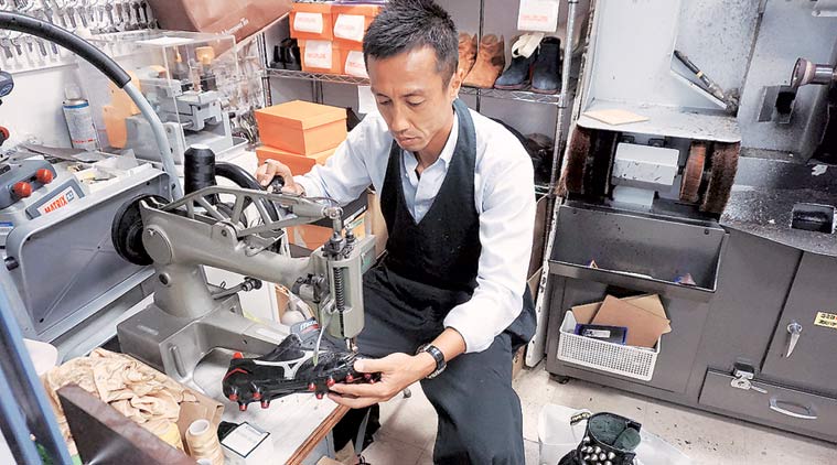 Ryuji Sueoka, cobbler, retirement, East Bengal, footballer, poverty