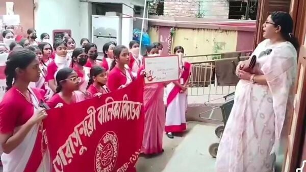 Howrah Tarasundari School, headmistress, Bangladesh, Hindu violation, protest,