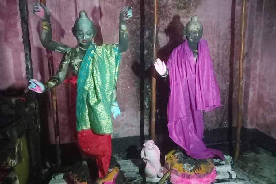 Iskcon Center, burnt, Dhaka, Hindu Violation, Bangladesh situation,