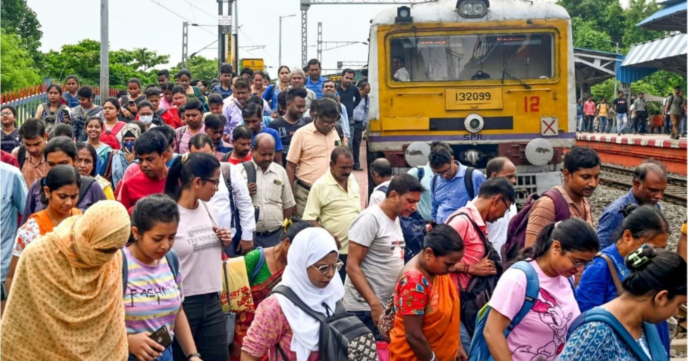দমদম স্টেশন, Dumdum station, train cancel