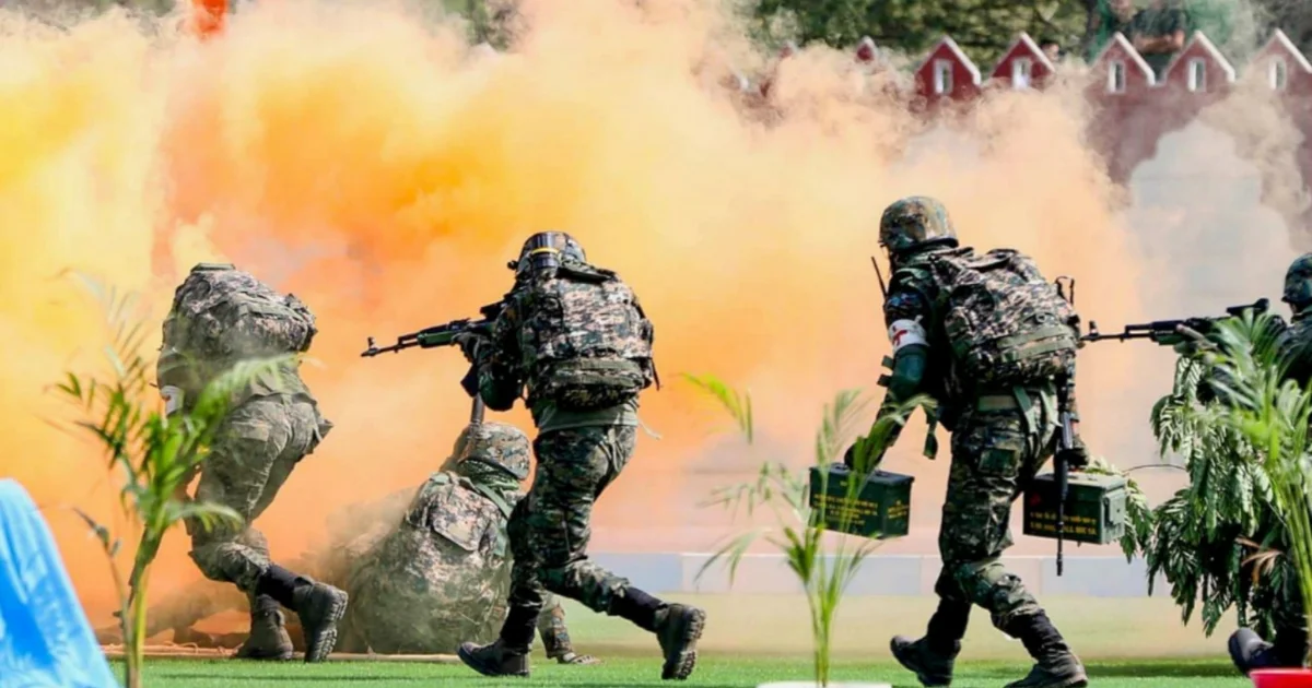 Operation Sindoor: জঙ্গি দমনেই কড়া বার্তা! অপারেশন সিঁদুরে পাকিস্তানে গোপন হামলা চালাল ভারত! মক ড্রিল, mock drill, দেশজুড়ে মহড়া
