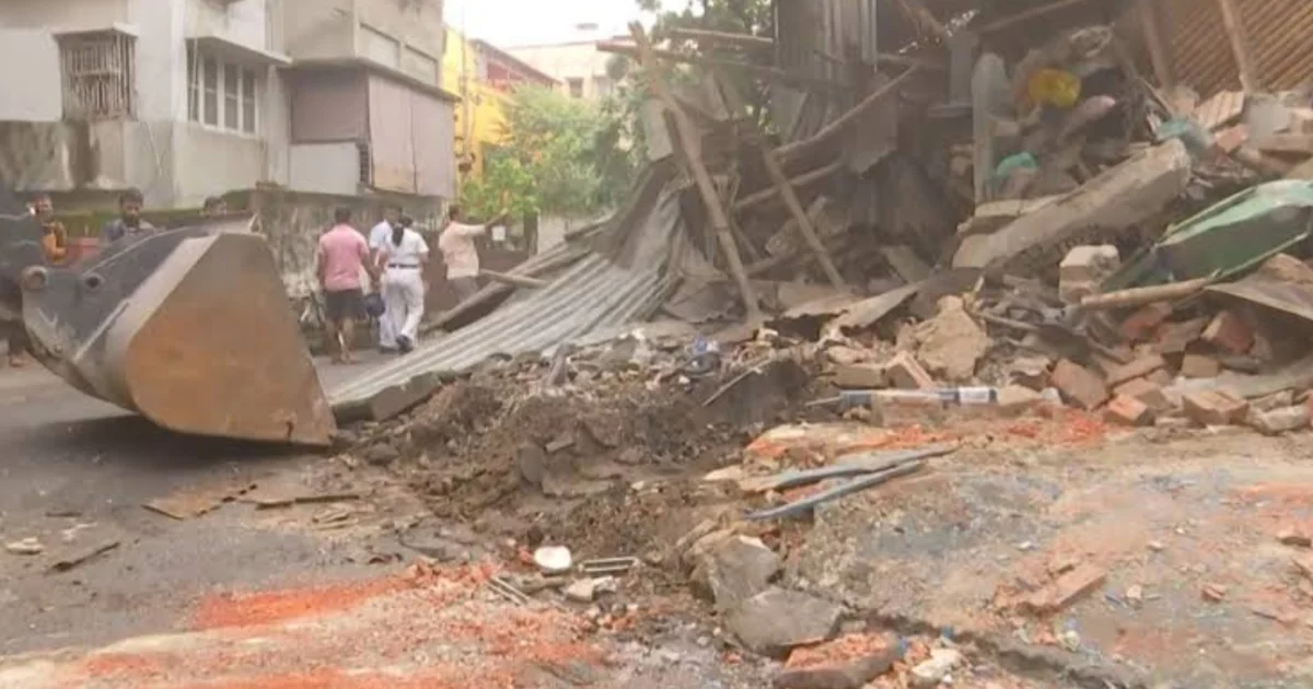 কলকাতা, kolkata, Kolkata Municipality Action, Lords More, পশ্চিমবঙ্গ, west bengal