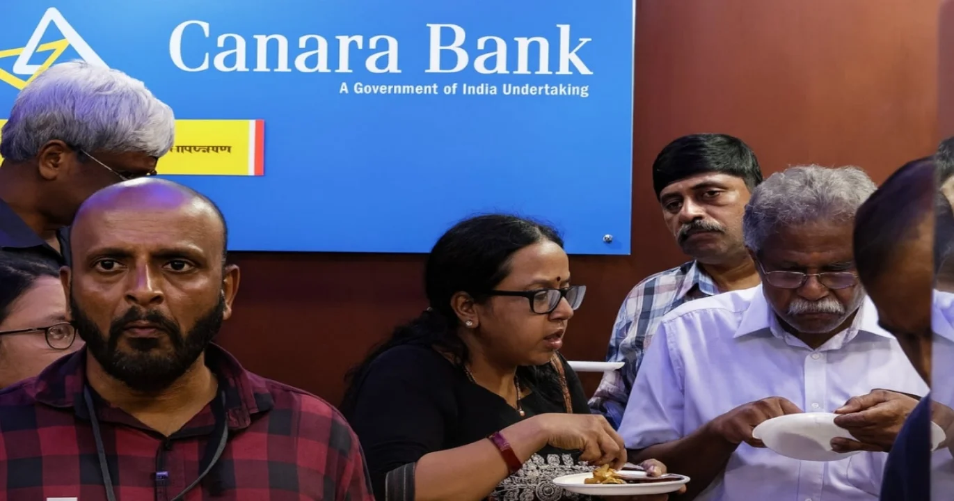 canara bank kochi staff protest beef ban