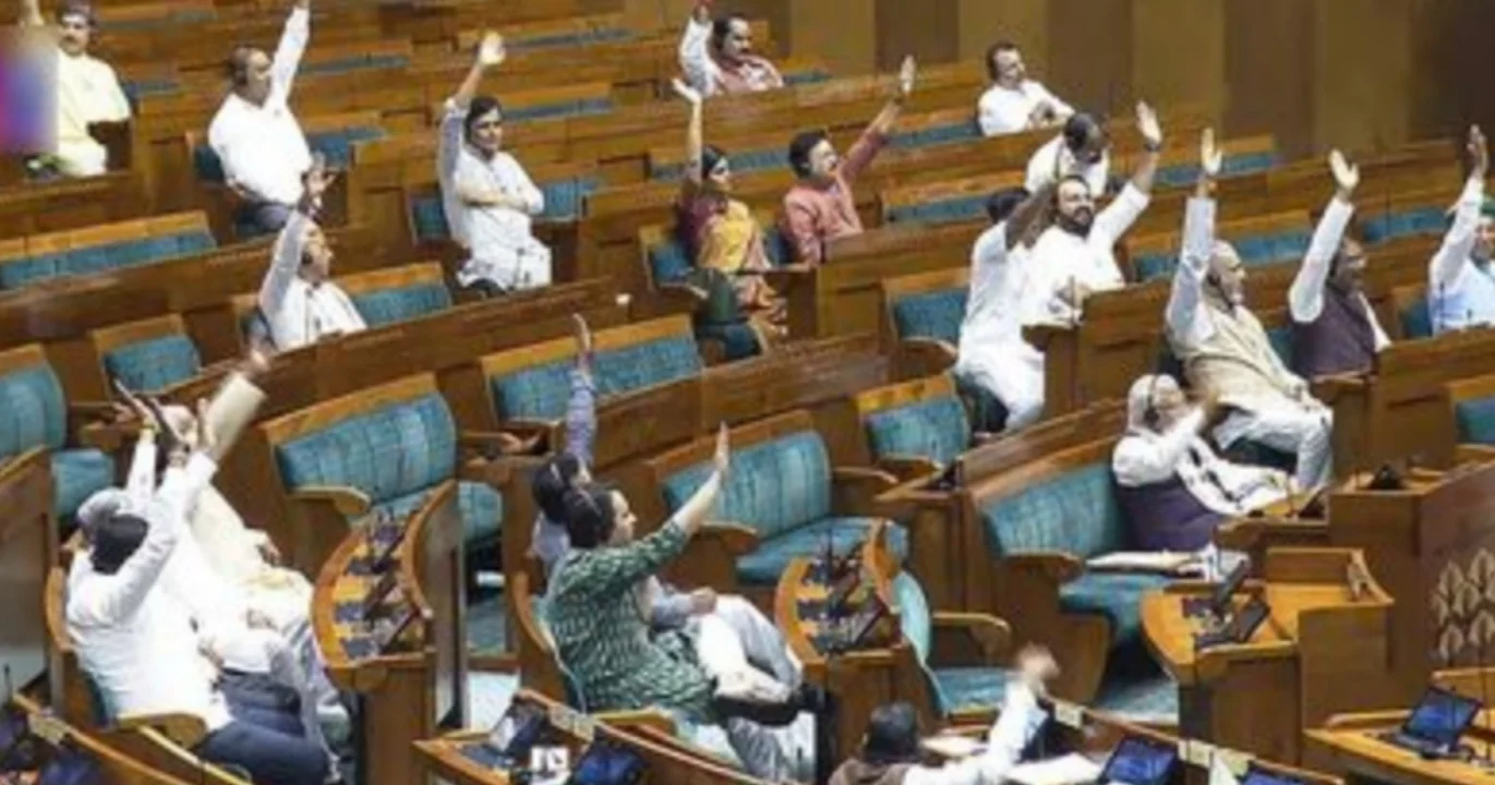 pm and cms may lose posts if jailed for 30 days