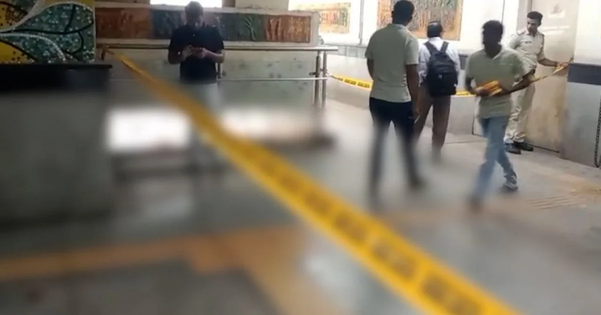 school student stabbed to death at dakshineswar metro station