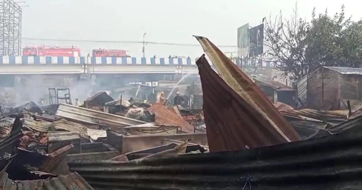 বিরাটি, Birati, Massive fire destroys, fire incident, দুর্ঘটনা, accident