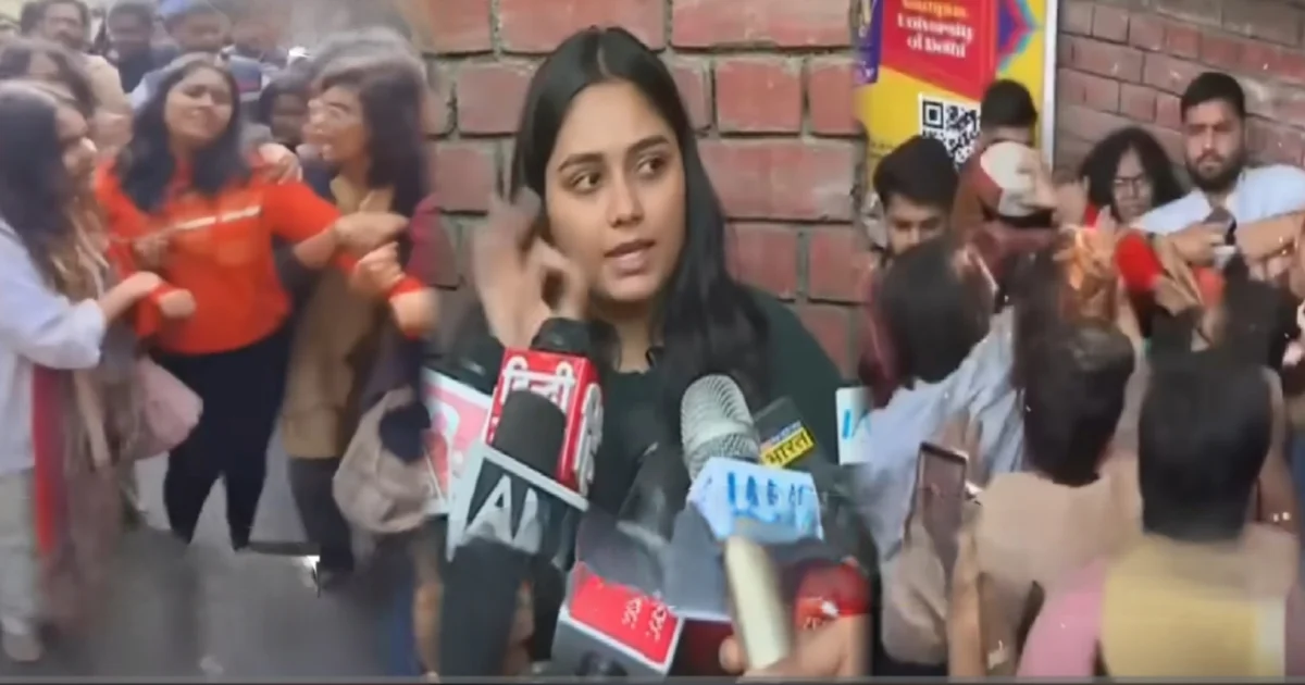 দিল্লি বিশ্ববিদ্যালয়, delhi university, journalist Ruchi Tiwari attacked, রুচি তিওয়ারি