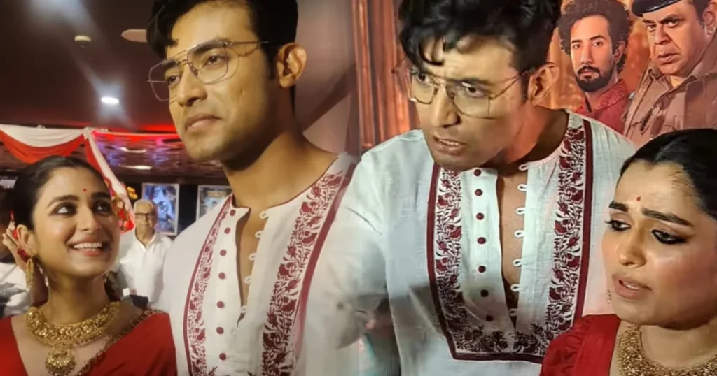 'জীবনসঙ্গী হোক এমনই, চলতা ফিরতা গ্রিন ফ্ল্যাগ!' বউ শ্যামৌপ্তির নতুন ছবির প্রিমিয়ারে একি কাণ্ড ঘটালেন রণজয়? দম্পতির আদুরে ভিডিও দেখে মুগ্ধ নেটিজেনরা! ranojoy bishnu, shyamoupti mudly, tollywood couple, film premiere, full piece and edward, ideal husband, bengali actors, celebrity news, red carpet moments, netizen reactions, রণজয় বিষ্ণু, শ্যামৌপ্তি মুদলি, টলিপাড়া জুটি, সিনেমা প্রিমিয়ার, ফুল পিসি ও এডওয়ার্ড, আদর্শ স্বামী, বাংলা অভিনেতা, সেলিব্রিটি খবর, লাল গালিচা মুহূর্ত, নেটিজেন প্রতিক্রিয়া
