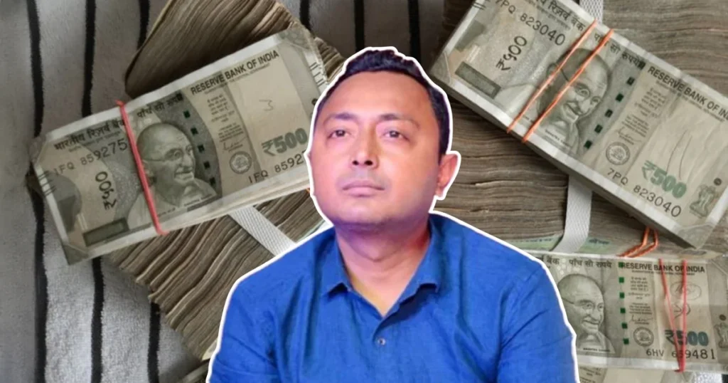 জে*রায় কি ফাঁস হচ্ছে কোটি টাকার আর্থিক জালের রহস্য? দেবরাজ চক্রবর্তীর ব্যাঙ্ক লেনদেনে একের পর এক বি*স্ফোরক তথ্য, ২০০ কোটিরও বেশি সম্পত্তির খোঁজে তদন্তে বড় মোড়! আর কারা রয়েছেন এই বিশাল অর্থ পাহাড়ের নেটওয়ার্কে? Debraj Chakraborty, SIT Investigation, West Bengal Politics, TMC Leader, দেবরাজ চক্রবর্তী